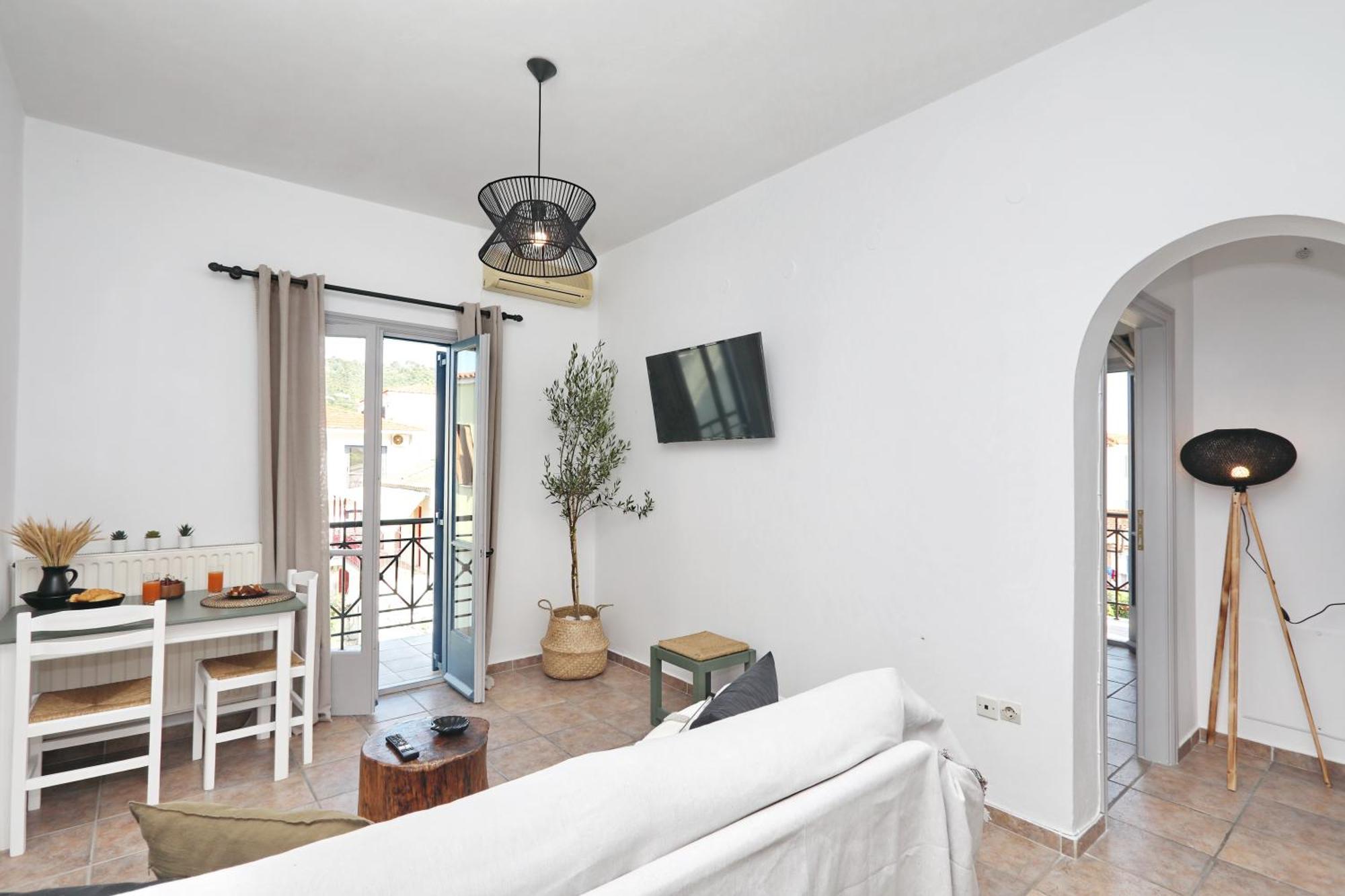 Rania Residence Skopelos Town Exterior photo